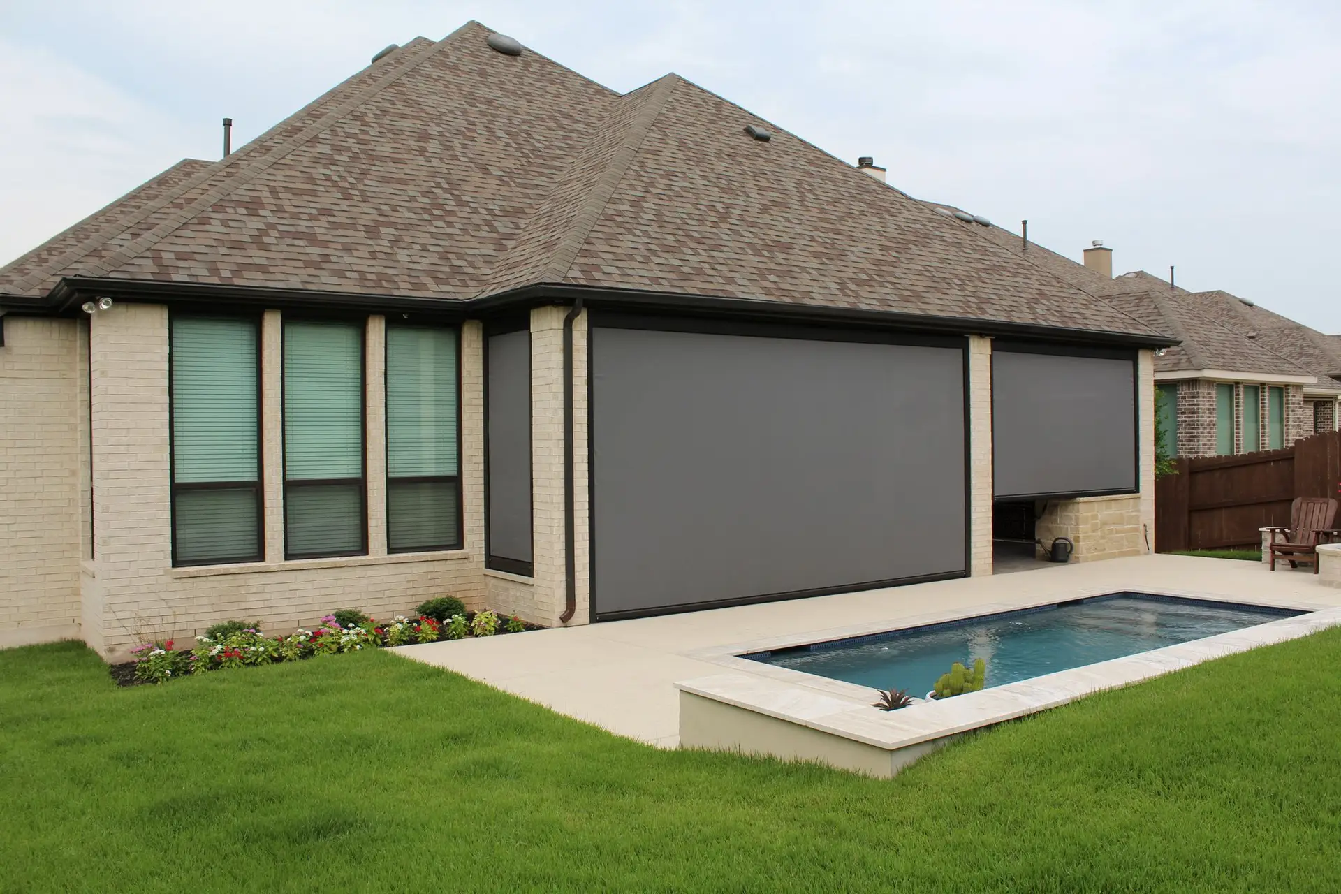 Motorized Privacy Screen